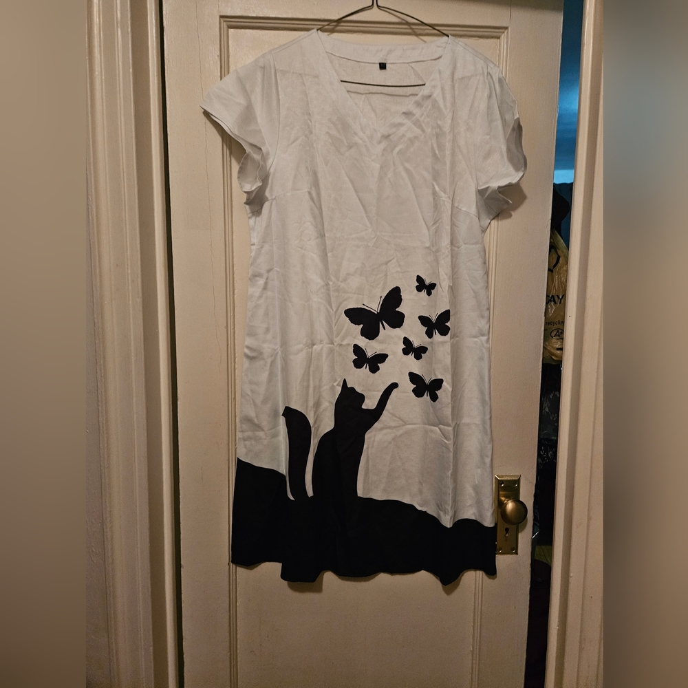 Women casual dress, new without tag
